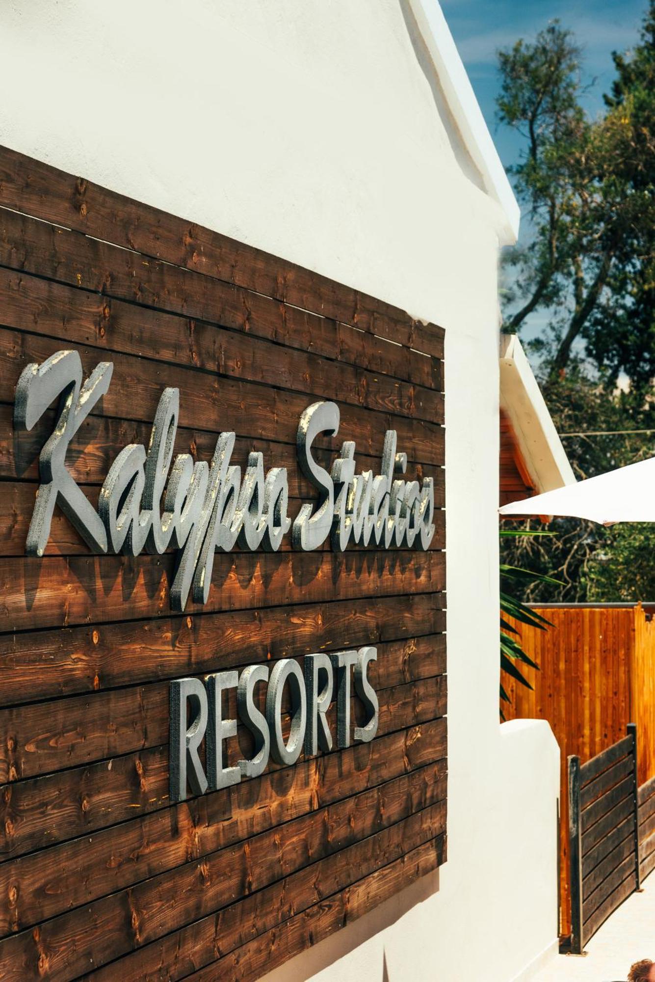 Kalypso Studio Resorts 卡沃斯 外观 照片